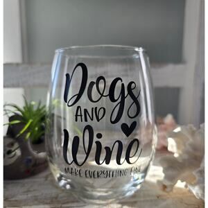 New Wine Glass Dogs and Wine Make Everything Fine 15 oz